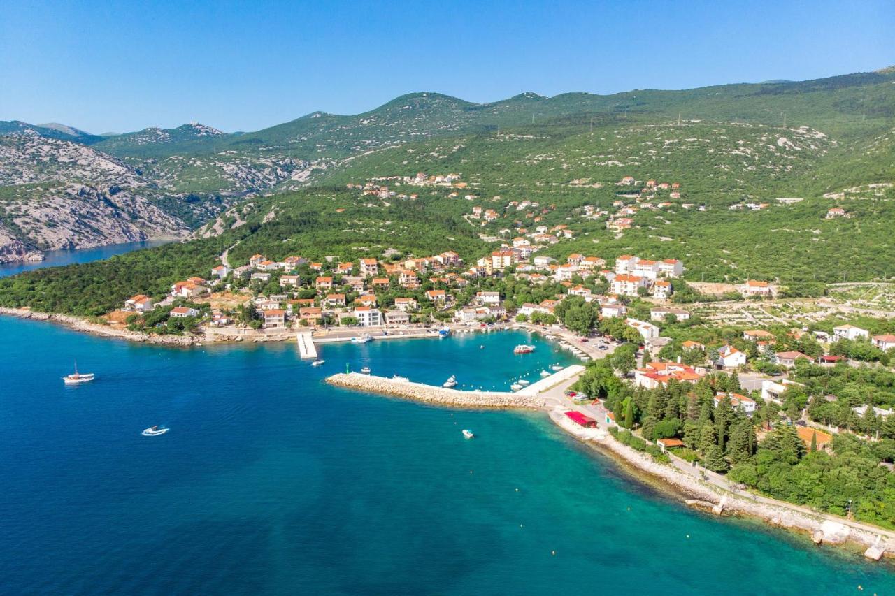 Apartments By The Sea Klenovica, Novi Vinodolski - 5581 Exteriér fotografie